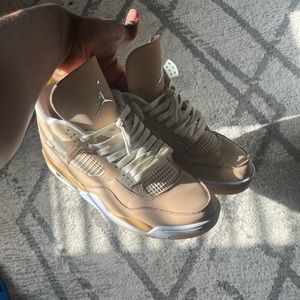 Jordan 4 “Shimmer” size 12